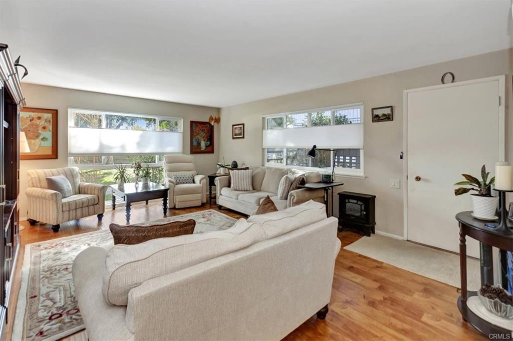 281 Avenida Carmel #C -3